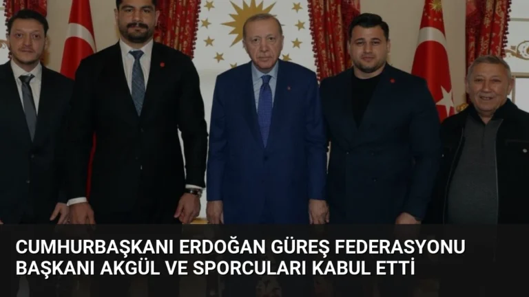 Cumhurbaşkanı Erdoğan Güreş Federasyonu Başkanı Akgül ve Sporcuları Kabul Etti